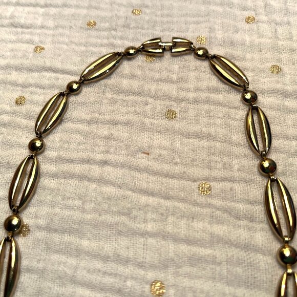 Monet vintage gold tone link necklace 15" signed - Picture 4 of 5